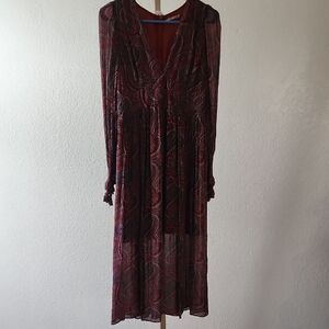 Elegant Paisley Long Sleeve Dress